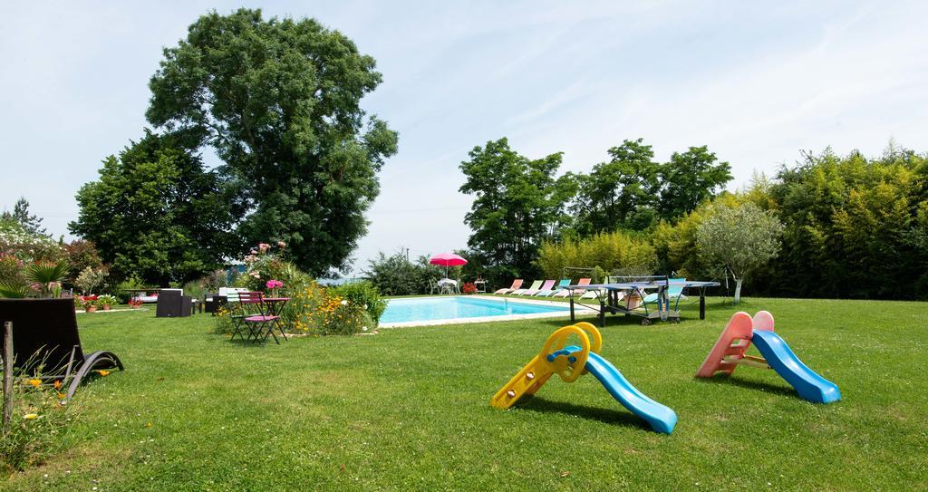 Chambres D'Hotes Larroquiniere Port-Sainte-Marie Екстериор снимка